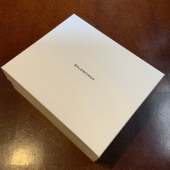 NWT! Awesome 🎁 Balenciaga sneaker tess s gomma - Picture 9 of 10